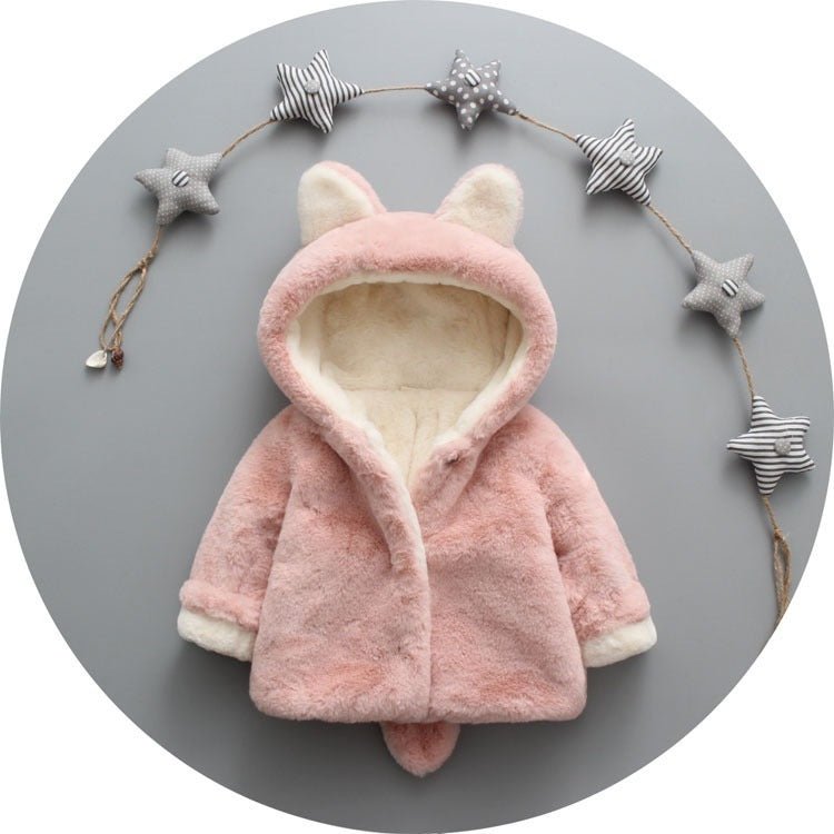 Children Thick Small Tail Faux Fur Coat $26.64 Dana Fashion Color: Deep Khaki Suit Height: 100cm Baby Clothing Product information: Color: red, dark khaki, gray, pink Applicable gender: neutral/both men and women Suitable height: 80cm,90cm,100cm,110cm,120