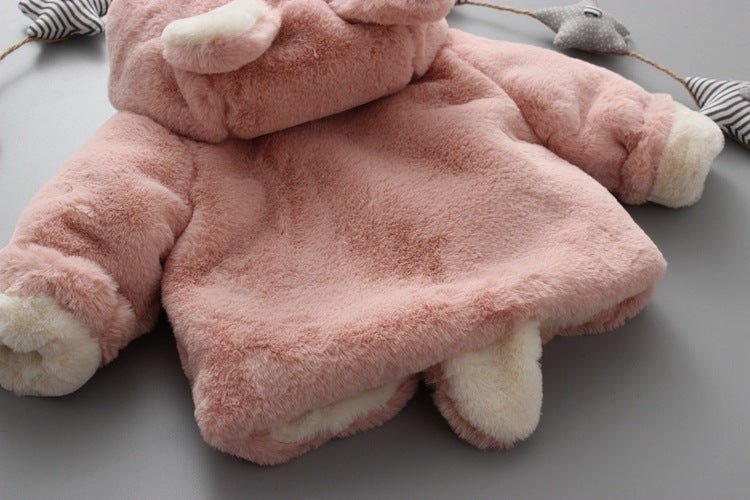 Children Thick Small Tail Faux Fur Coat $26.64 Dana Fashion Color: Deep Khaki Suit Height: 100cm Baby Clothing Product information: Color: red, dark khaki, gray, pink Applicable gender: neutral/both men and women Suitable height: 80cm,90cm,100cm,110cm,120