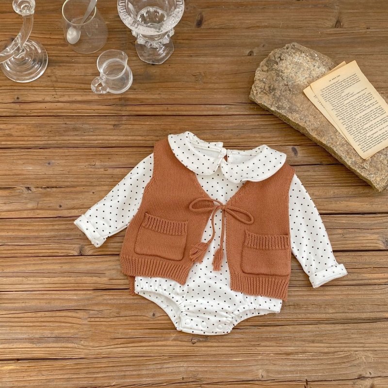 Children's Cardigan Knitted Tassel Tie Vest $30.55 Dana Fashion Color: Apricot White Child size: 100cm Baby Clothing Product information: Fabric name: Cotton Main fabric composition: cotton Main fabric component content: 100% Collar type: V-shaped collar