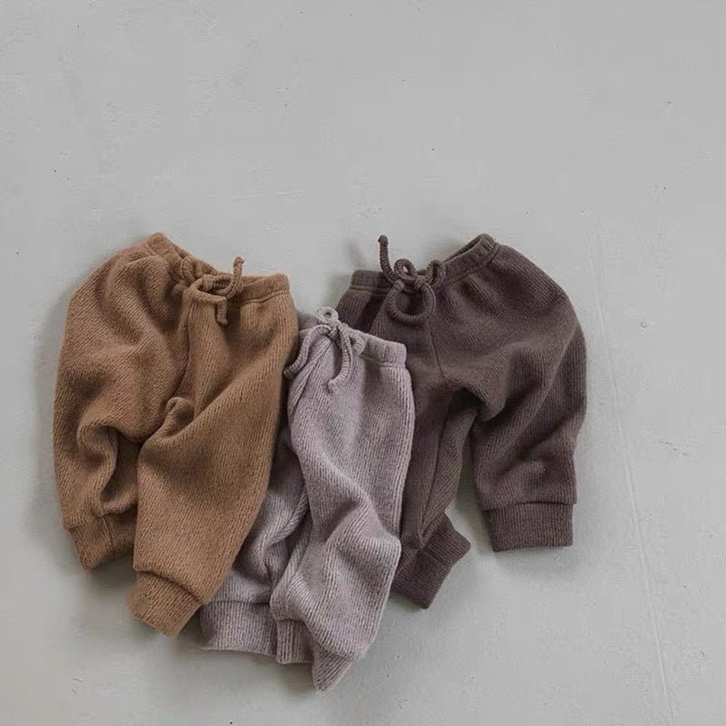 Children's Casual Pants Plus Cashmere Autumn And Winter Clothes $45.23 Dana Fashion Color: Browngrey Size: 66cm Baby Clothing Product information: Style: Korean Fabric name: Knitting Security level: Class A Length: trousers Main fabric composition: cotton