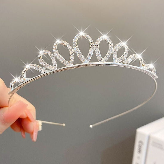 Children's Children's Crown Headdress Girls Princess Crown Hair Clip $23.50 Dana Fashion Color: 13Book Butterfly Women's Accessories Product information: Pattern: Cross/Crown/Roman numerals Treatment Process: Electroplating Type: Hair accessories suit Col