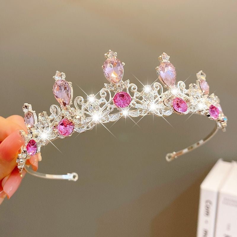 Children's Children's Crown Headdress Girls Princess Crown Hair Clip $23.50 Dana Fashion Color: 16Flying Women's Accessories Product information: Pattern: Cross/Crown/Roman numerals Treatment Process: Electroplating Type: Hair accessories suit Color: 1# d