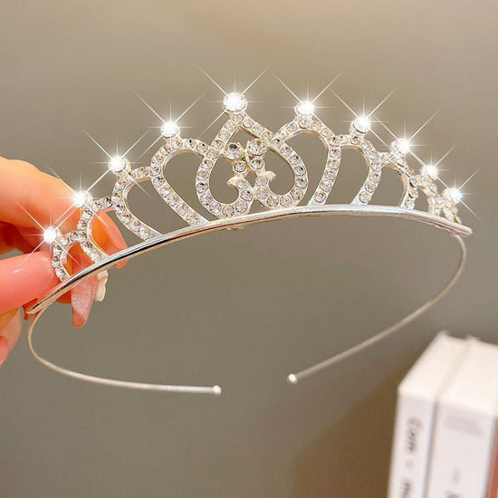 Children's Children's Crown Headdress Girls Princess Crown Hair Clip $23.50 Dana Fashion Color: 17Pingtian Women's Accessories Product information: Pattern: Cross/Crown/Roman numerals Treatment Process: Electroplating Type: Hair accessories suit Color: 1#