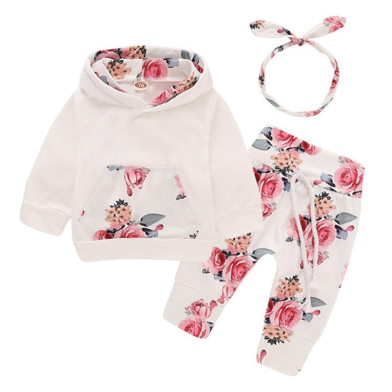 Children's hood printing suit $25.50 Dana Fashion Color: White Size: 100cm Baby Clothing Applicable gender: female Style: European and American Suit type: pants suit Suitable age: newborns (0~1 years old, 80cm and below) Sleeve length: long sleeve Whether