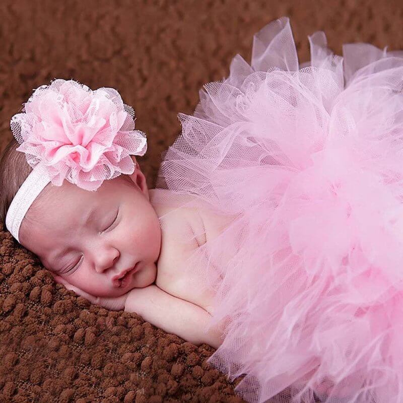 Children's Photography Pettiskirt Clothing $14.50 Dana Fashion Color: 1 Suit Height: 1to3 Months Baby Clothing Product information: Color: #1, #2, #3, #4, #5, #6, #7 Gift Box content: Clothes Accessories/supplies Suitable height: 1-3 months Suit type: ski