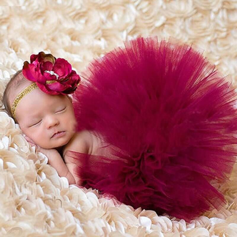 Children's Photography Pettiskirt Clothing $14.50 Dana Fashion Color: 5 Suit Height: 1to3 Months Baby Clothing Product information: Color: #1, #2, #3, #4, #5, #6, #7 Gift Box content: Clothes Accessories/supplies Suitable height: 1-3 months Suit type: ski
