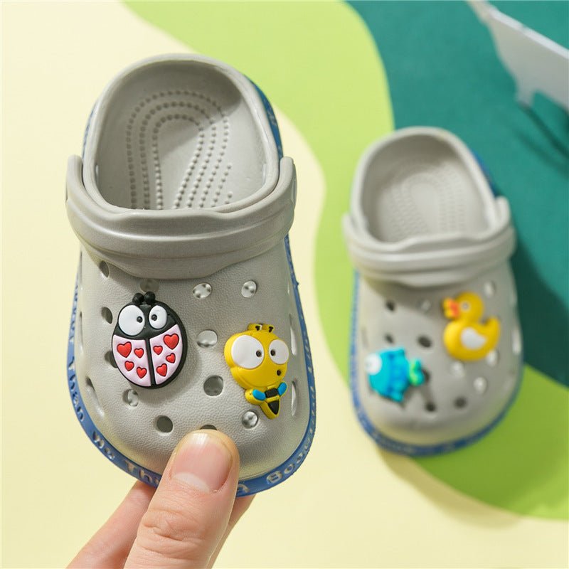 Children's Slippers Summer Boys Baby Sandals And Slippers Girls Hole Shoe $18.73 Dana Fashion Color: Grey Shoe size: 18 Baby & Mother Product information Place of Origin: Other Product Category: Sandals Applicable gender: male Upper material: other For th