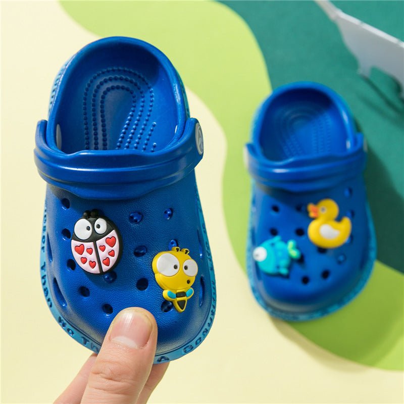 Children's Slippers Summer Boys Baby Sandals And Slippers Girls Hole Shoe $18.73 Dana Fashion Color: Royal blu Shoe size: 18 Baby & Mother Product information Place of Origin: Other Product Category: Sandals Applicable gender: male Upper material: other F