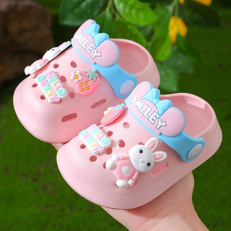Children's Slippers Summer Cute Outdoor Soft Bottom Non-slip Boys And Girls Sandals Infant Kid Baby Hole Shoes $12.69 Dana Fashion Color: Flower Bear Green size: 120 Baby & Mother Product information: Pattern: Cartoon Whether there is light: no Color: pin
