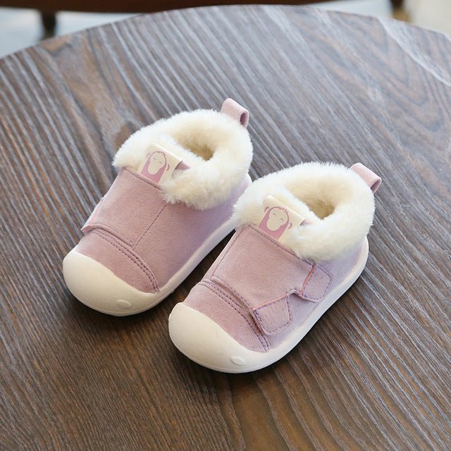 Children's Toddler Shoes $45.89 Dana Fashion Color: Purple Size: 14 style: With Logo Baby & Mother Product category: cotton shoes Upper material: velvet Function: warm, wear-resistant, non-slip 14 yards / inner length 12cm, 15 yards / inner length 12.5cm,