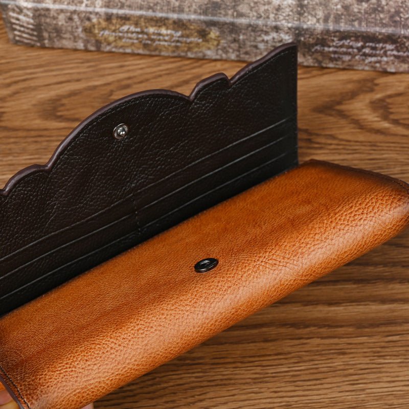Chinese Style Embossed Wallet Top Layer Long Cowhide Fashion $59.99 Dana Fashion Color: Retro Black Women's Bags Product information: Pattern: Flowers Lining texture: Polyester Applicable scenarios: Daily matching Color: retro brown, retro black, retro co