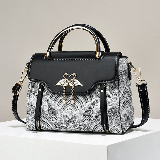 Chinese Style Embroidery Women's Handbag $46.25 Dana Fashion Color: Beige Size: 23X11X18X7 Women's Bags Product information: Lining texture: Polyester Applicable scenarios: Daily matching Color: black, khaki, beige, Blue Outer bag type: Sandwich pocket Ha