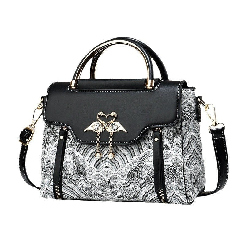 Chinese Style Embroidery Women's Handbag $46.25 Dana Fashion Color: Beige Size: 23X11X18X7 Women's Bags Product information: Lining texture: Polyester Applicable scenarios: Daily matching Color: black, khaki, beige, Blue Outer bag type: Sandwich pocket Ha