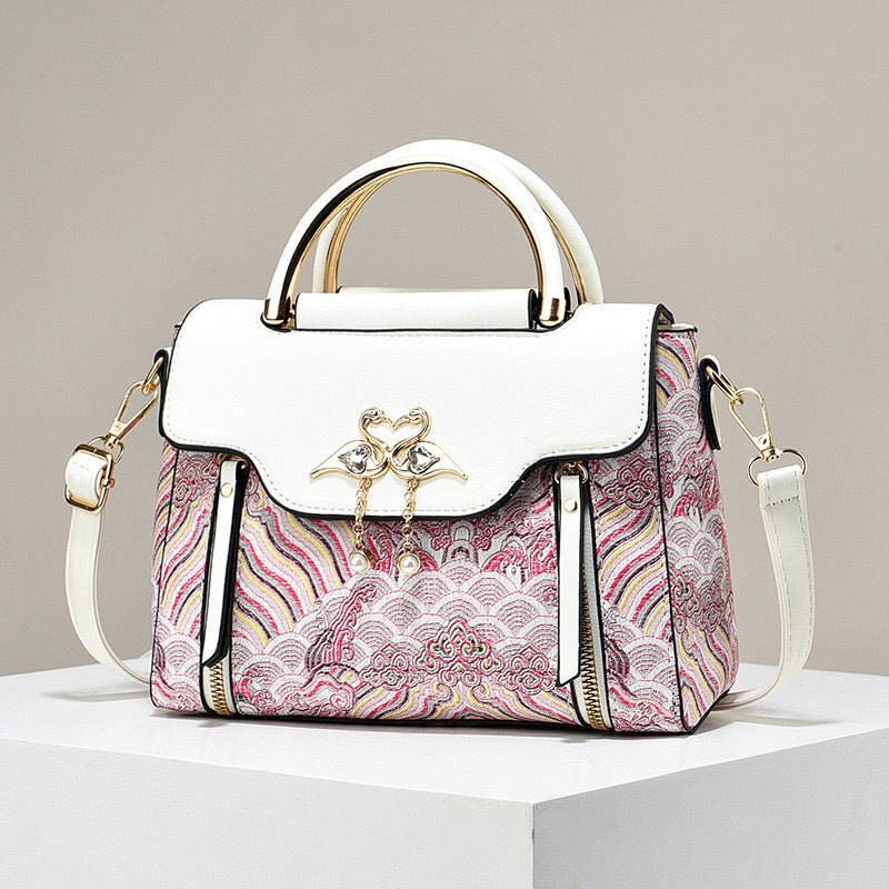 Chinese Style Embroidery Women's Handbag $46.25 Dana Fashion Color: Beige Size: 23X11X18X7 Women's Bags Product information: Lining texture: Polyester Applicable scenarios: Daily matching Color: black, khaki, beige, Blue Outer bag type: Sandwich pocket Ha
