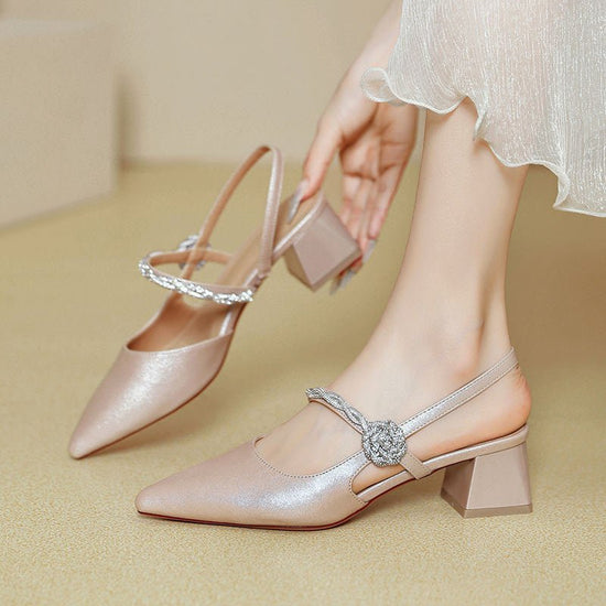 Chunky Heel Silver With Pointed Toe High Heels $59.50 Dana Fashion Color: Pink Size: 34 Women's shoes Product information: Lining material: PU Scaffolding shape: Pointed Color: pink, silver Shoe Material: Microfiber Size: 34.35, 36.37, 38.39 Wearing metho