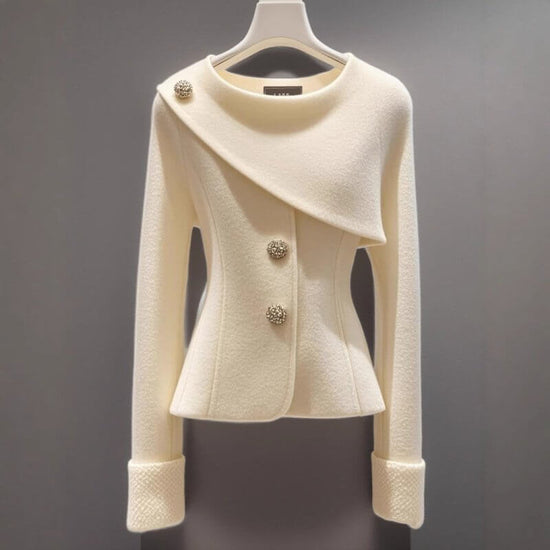 Classic Style White Coat Autumn High-grade Top $89.90 Dana Fashion Color: White Coat Size: L Women's clothing Product information: Pattern: solid color Thickness: medium Fabric name: Cotton Color: white coat Sleeve type: regular sleeve Main fabric composi
