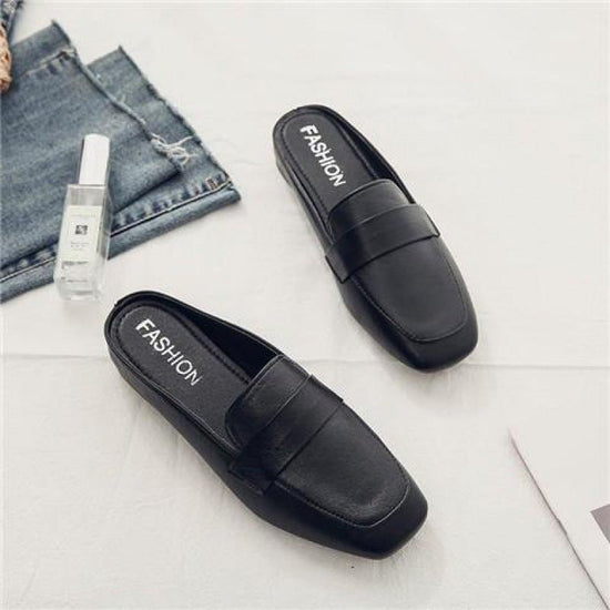 Closed Toe Half Slippers Women's Flat Soft Leather $62.38 Dana Fashion Color: Black Size: 35 Women's shoes Product information: Pattern: solid color Size: 35,36,37,38,39,40,41,42,43 Sole craft: vulcanized shoes Sole material: rubber Applicable scenario: S