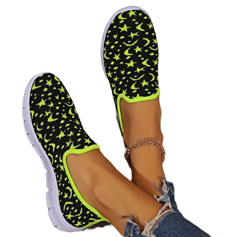 Cloth Cover Light Bottom Comfortable Slip-on Sports Shoes $29.58 Dana Fashion Color: Blue Size: 36 Women's shoes Product information: Pattern: solid color Applicable sports: Universal Lining material: cloth Color: white, blue, gray, fluorescent color Uppe