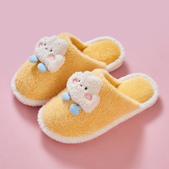 Clouds Couple Cotton Slippers Unisex Household Autumn And Winter Cartoon $27.96 Dana Fashion Color: Yellow Size: 36to37 Women's shoes Product information: Pattern: Cartoon Lining material: Fluff Color: green, coral red, gray, brown, yellow Heel height: ab