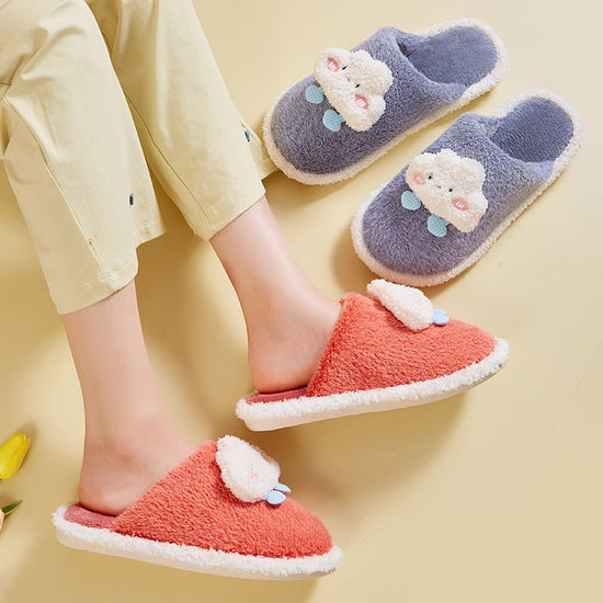 Clouds Couple Cotton Slippers Unisex Household Autumn And Winter Cartoon $28.66 Dana Fashion Color: Brown Size: 40to41 Women's shoes Product information: Pattern: Cartoon Lining material: Fluff Color: green, coral red, gray, brown, yellow Heel height: abo