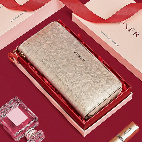 Coin Purse Multiple Card Slots Long And Light Luxury Popular Clutch Purse Women $78.99 Dana Fashion Color: 241044F4A1 Women's Bags Product information: Pattern: solid color Lining texture: Polyester Applicable scenarios: Daily matching Color: 241044F4O1,2