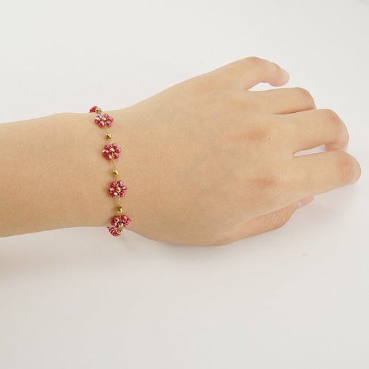Color Crystal Flowers Stainless Steel Bracelet $17.50 Dana Fashion Color: Black Bracelet Women's Accessories Product information: Treatment Process: Electroplating Color: Black bracelet, dark red bracelet, blue bracelet, bronze bracelet, green bracelet, b