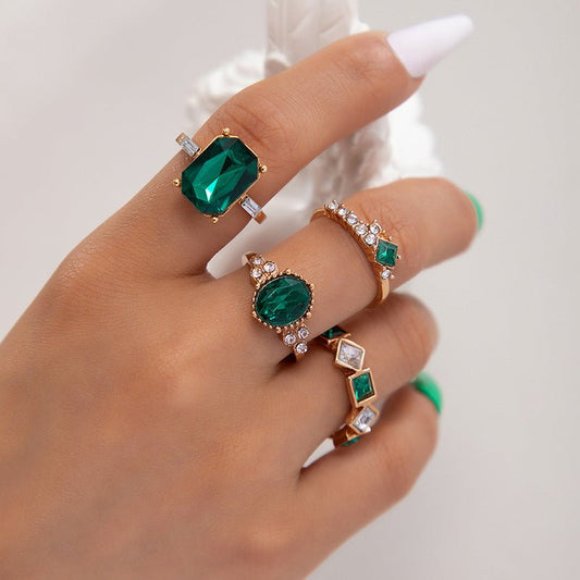 Color Diamond Four-piece Ring $12.00 Dana Fashion Color: 10014 Special Offer Women's Accessories Product information: Type: Ring Treatment Process: Electroplating Color: 23643-Green, 23643-Rose Red, 23643-blue, 23643-silver Green, 23643-black, 23643-Silve