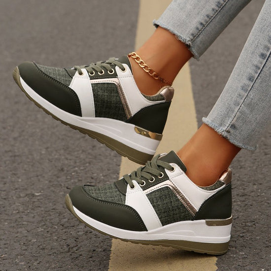 Colorblock Lace-Up Sneakers Fashion Casual Thick-soled Sports Shoes Women's Round Toe Slip On Casual Shoes $43.28 Dana Fashion Color: Blue Size: Size37 Women's shoes Product information: Style: Casual Popular elements: Shallow mouth, leather stitching Toe