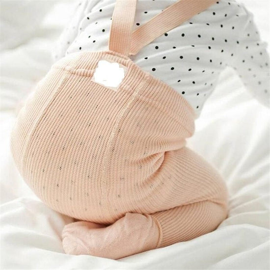 Combed cotton baby crawling cross overalls $21.68 Dana Fashion Color: Black Size: L Baby Clothing Product information: Applicable gender: female Style: overalls Length: trousers Fabric technology: soft treatment pattern: plain Fabric name: Cotton Waist: h
