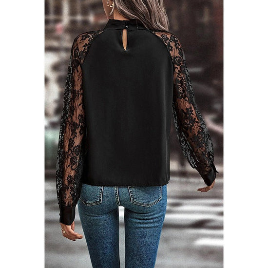 Commuter's All-matching Lace Stitching Long-sleeved Top $39.99 Dana Fashion Color: P2color Size: L Women's clothing Product information: Color: LC25129886-P2 Size: S,M,L,XL Version: Regular Style type: temperament commute Popular elements: lace Style: pul
