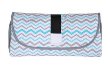 Convenient baby changing pad $27.27 Dana Fashion Color: Dark gray waves Baby & Mother Name: Convenient baby changing pad Material: 420 Oxford + 190 waterproof cloth Weight: 145 grams Expanded size: 64 * 70 cm Folding size: 38 * 17cm Packaging: OPP bag ind