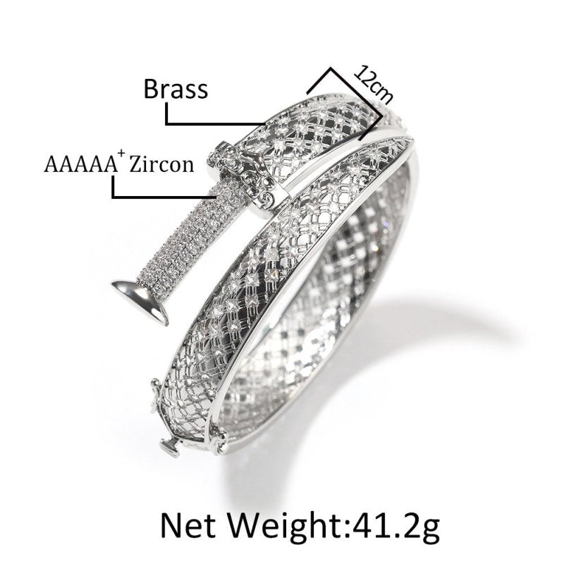 Cool Sword Personalized Bracelet Men $89.50 Dana Fashion Color: Gold Bracelet Women's Accessories Product information: Treatment Process: inlaid zircon Color: gold bracelet, silver bracelet Material: Copper Packing list: 1 x Bracelet Product Image: