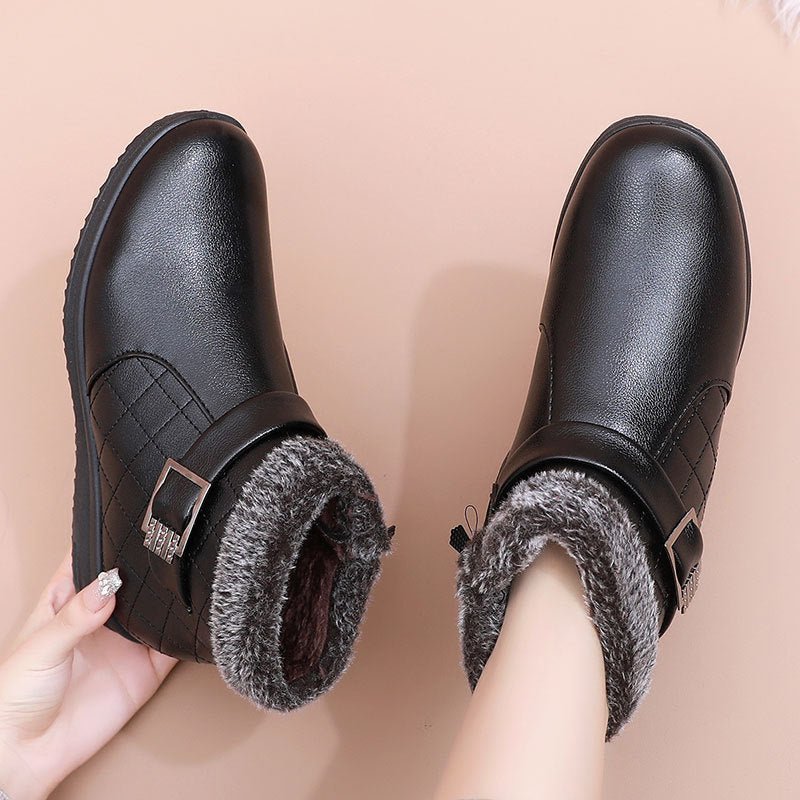 Cotton Plus Velvet Warm Booties Flat Leather Shoes $27.61 Dana Fashion Color: Dark Brown Size: 35 Women's shoes Product information: Pattern: Flowers Lining material: artificial velboa Applicable sports: Universal Color: black, red, dark brown Upper heigh