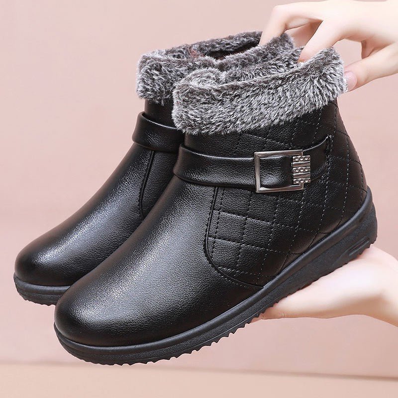 Cotton Plus Velvet Warm Booties Flat Leather Shoes $27.61 Dana Fashion Color: Dark Brown Size: 35 Women's shoes Product information: Pattern: Flowers Lining material: artificial velboa Applicable sports: Universal Color: black, red, dark brown Upper heigh