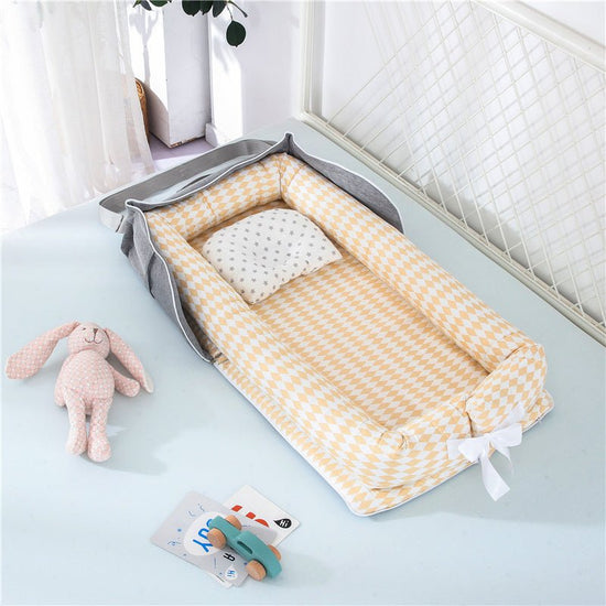 Cotton Portable Baby Crib Newborn Foldable $156.22 Dana Fashion Color: Linger yellow Baby & Mother Overview： Anti-pressure crib, professionally care for your baby Protective isolation, comfortable sleep Adjustable crossbody shoulder strap Give babies a se