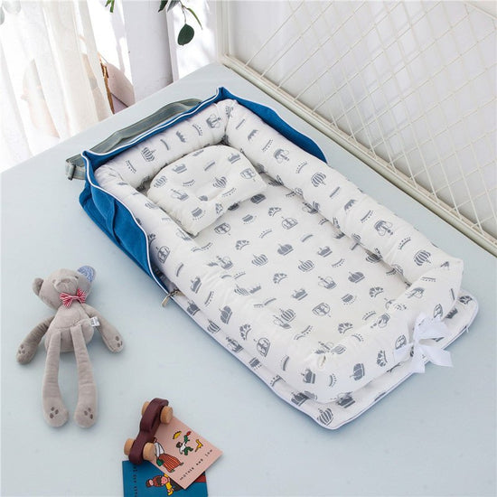 Cotton Portable Baby Crib Newborn Foldable $107.86 Dana Fashion Color: British Crown Baby & Mother Overview： Anti-pressure crib, professionally care for your baby Protective isolation, comfortable sleep Adjustable crossbody shoulder strap Give babies a se