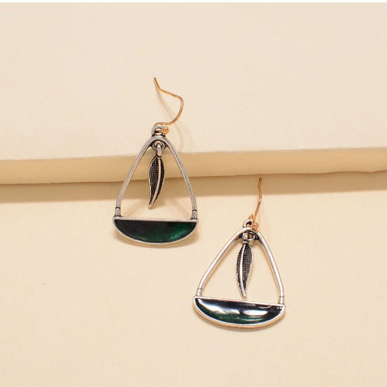 Court Retro Metal Alloy Earrings $9.00 Dana Fashion Color: LTL202087 Women's Accessories Product information: Treatment Process: Epoxy Color:LTL20168(1),LTL20241(2),LTL20208(3),LTL20208(4),LTL20208(5),LTL20203(6),LTL20208(7),LTL20203(8),LTL20208(9),LTL202