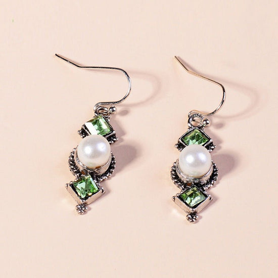 Court Retro Metal Alloy Earrings $9.00 Dana Fashion Color: LTL2024121 Women's Accessories Product information: Treatment Process: Epoxy Color:LTL20168(1),LTL20241(2),LTL20208(3),LTL20208(4),LTL20208(5),LTL20203(6),LTL20208(7),LTL20203(8),LTL20208(9),LTL20