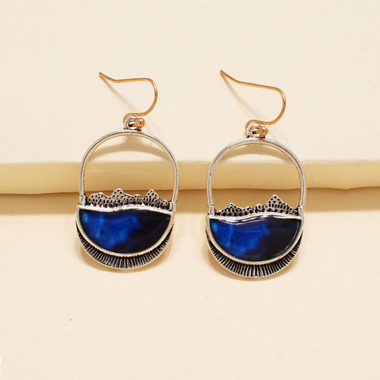 Court Retro Metal Alloy Earrings $9.00 Dana Fashion Color: LTL2020824 Women's Accessories Product information: Treatment Process: Epoxy Color:LTL20168(1),LTL20241(2),LTL20208(3),LTL20208(4),LTL20208(5),LTL20203(6),LTL20208(7),LTL20203(8),LTL20208(9),LTL20