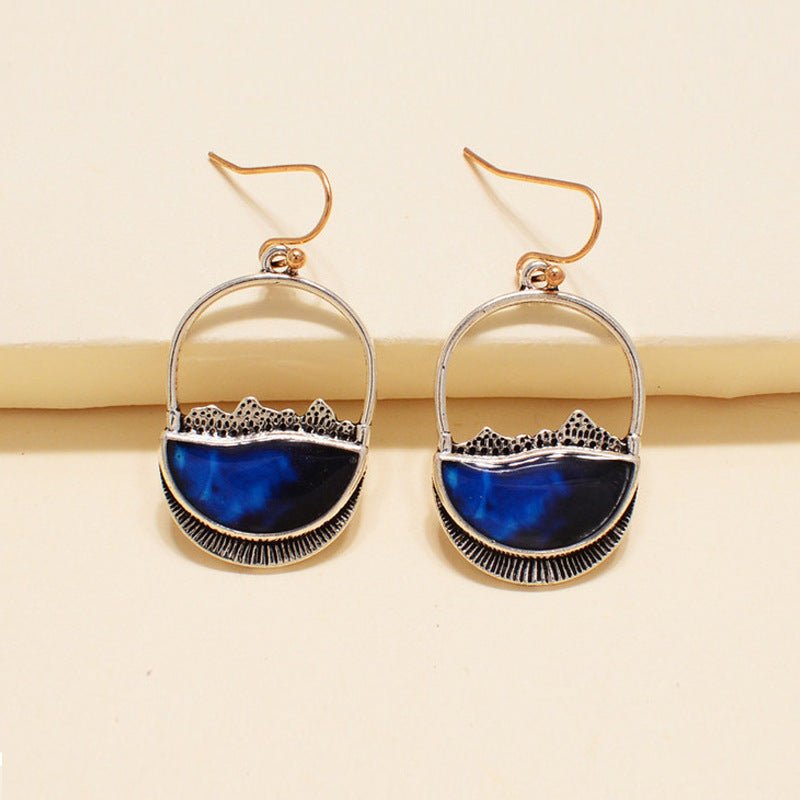 Court Retro Metal Alloy Earrings $9.00 Dana Fashion Color: LTL2020824 Women's Accessories Product information: Treatment Process: Epoxy Color:LTL20168(1),LTL20241(2),LTL20208(3),LTL20208(4),LTL20208(5),LTL20203(6),LTL20208(7),LTL20203(8),LTL20208(9),LTL20