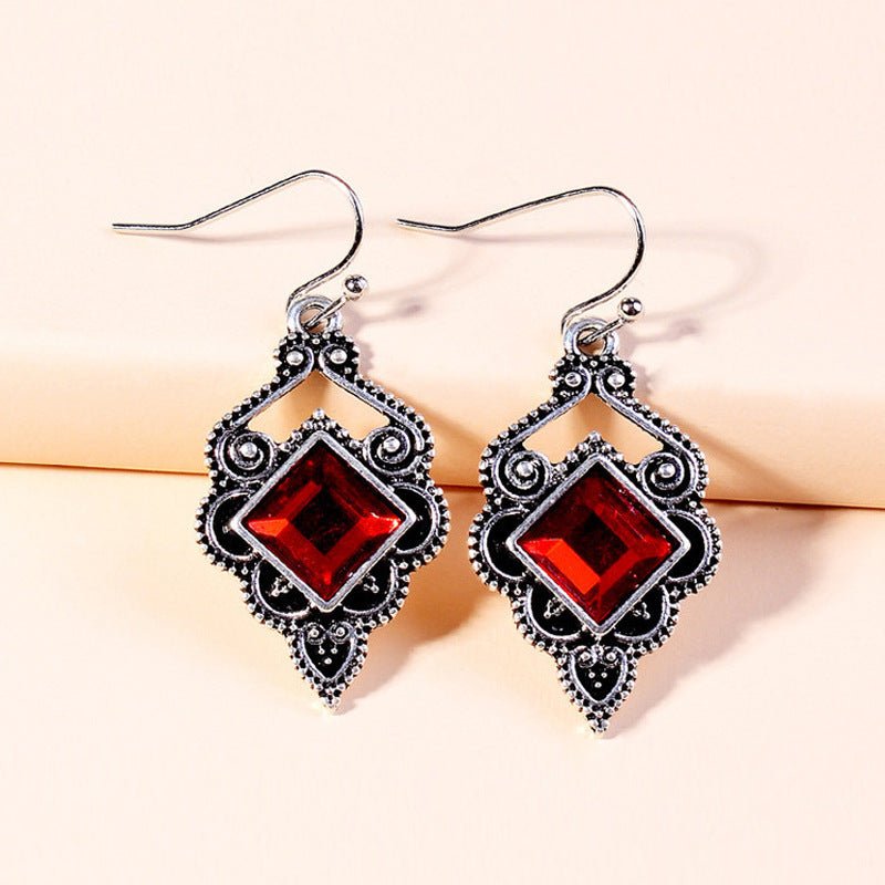 Court Retro Metal Alloy Earrings $9.00 Dana Fashion Color: LTL2024120 Women's Accessories Product information: Treatment Process: Epoxy Color:LTL20168(1),LTL20241(2),LTL20208(3),LTL20208(4),LTL20208(5),LTL20203(6),LTL20208(7),LTL20203(8),LTL20208(9),LTL20
