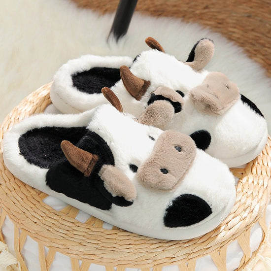 Cow Open Linen Slippers Winter Girls Can Wear At Home $29.64 Dana Fashion Color: Black Slippers Size: 36To37 Women's shoes Product information: Pattern: Cartoon Inner material: artificial wool Color: 1019 White opening slippers, 1019 black with opening sl