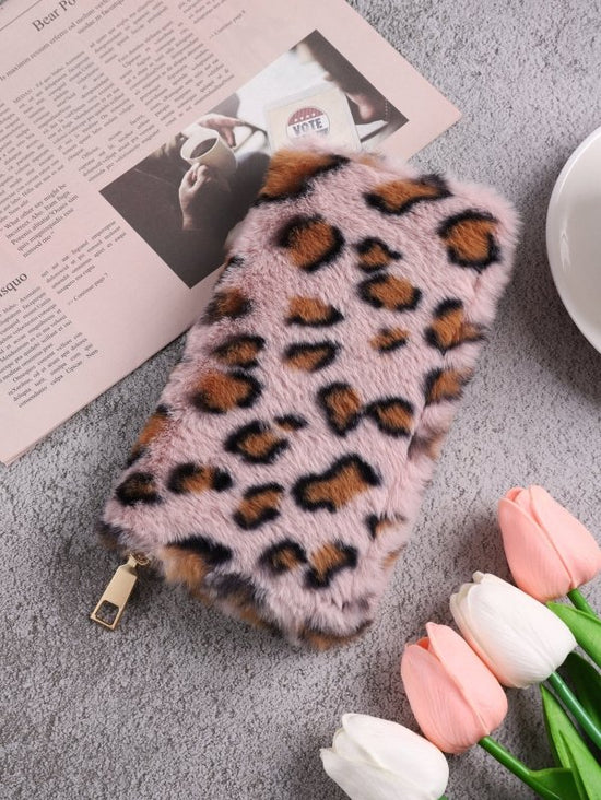 Creative Plush Coin Purse Fashion Leopard Print $16.85 Dana Fashion Color: Pink Women's Bags Product information: Pattern: Leopard print Lining texture: pu Color: pink, gray, blue, beige, apricot, Brown, watermelon powder Function: anti-theft Material: Co