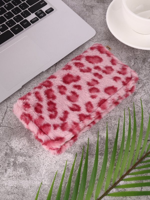 Creative Plush Coin Purse Fashion Leopard Print $16.85 Dana Fashion Color: Watermelon Powder Women's Bags Product information: Pattern: Leopard print Lining texture: pu Color: pink, gray, blue, beige, apricot, Brown, watermelon powder Function: anti-theft
