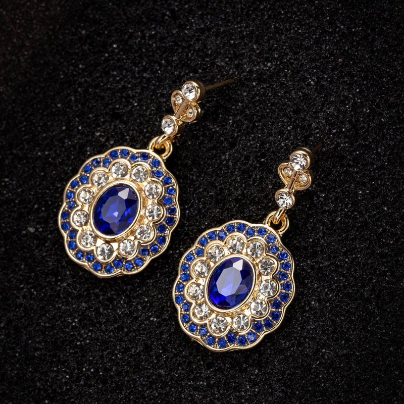 Creative Sapphire Fashion Diamond Jewelry Women's Earrings $12.02 Dana Fashion Color: Sapphire Blue Women's Accessories Product information: Treatment Process: Electroplating Color: Sapphire Blue Applicable people: women Material: electroplated Platinum S