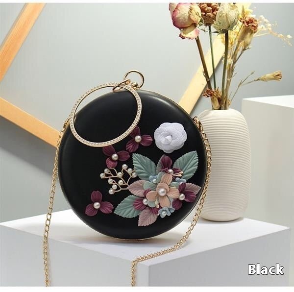 Cross-border Flower Dinner Stylish Round Banquet Handbag $49.82 Dana Fashion Color: Black Women's Bags Product information: Lining texture: Satin Pattern: Flowers Color: white, black, light green, pink Outer bag type: Three-dimensional pocket Material: Me