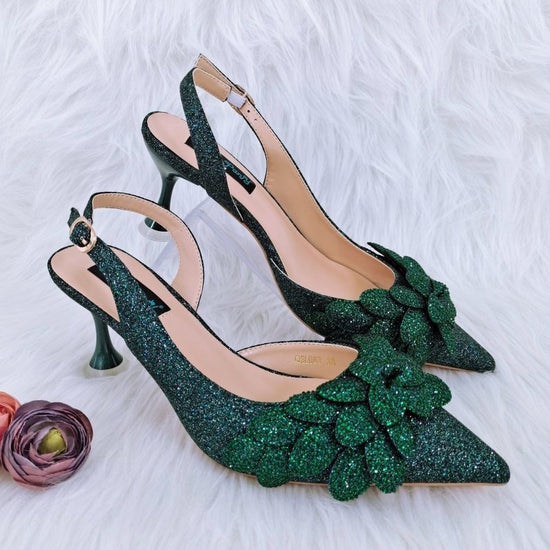 Cross-border Ladies Party Shoes Bag Set Handmade Leaf Decorative Wine Glass Heel $167.70 Dana Fashion Color: Champagne Size: 38 Women's Bags Product information: Pattern: Dots Lining material: Microfiber Color: Silver, sky blue, orange red, dark blue, win