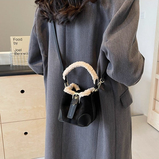Crossbody Bags Women Shoulder Bag Casual Retro Plush Bag Versatile Plush Designer Bags Purse And Handbags Female Bags $29.99 Dana Fashion Color: Black Women's Bags Overview: Unique design, stylish and beautiful. Good material, High quality. A variety of c