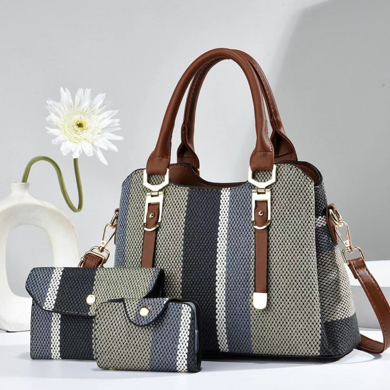 Crossbody Large Capacity New Son And Mother Canvas Contrast Color Handbags $58.94 Dana Fashion Color: 06 Style Size: 27x12x20 Women's Bags Product information: Lining texture: PU Applicable scenarios: Daily matching Color: Style 1, Style 2, Style 3, style