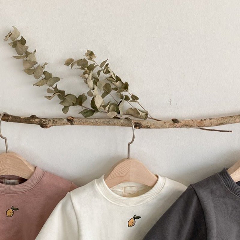 Cute Baby Pear Bag Fart Clothes Fashion Long-sleeved Romper Clothes $40.49 Dana Fashion Color: Grey Size: 66cm Baby Clothing Product information: Material: cotton Style: Korean version Features: pullover Colour: Pink, gray, white Size Information: Size: 6